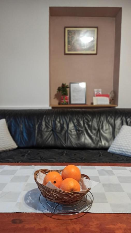 Apartment Near Center ซาราเยโว ภายนอก รูปภาพ