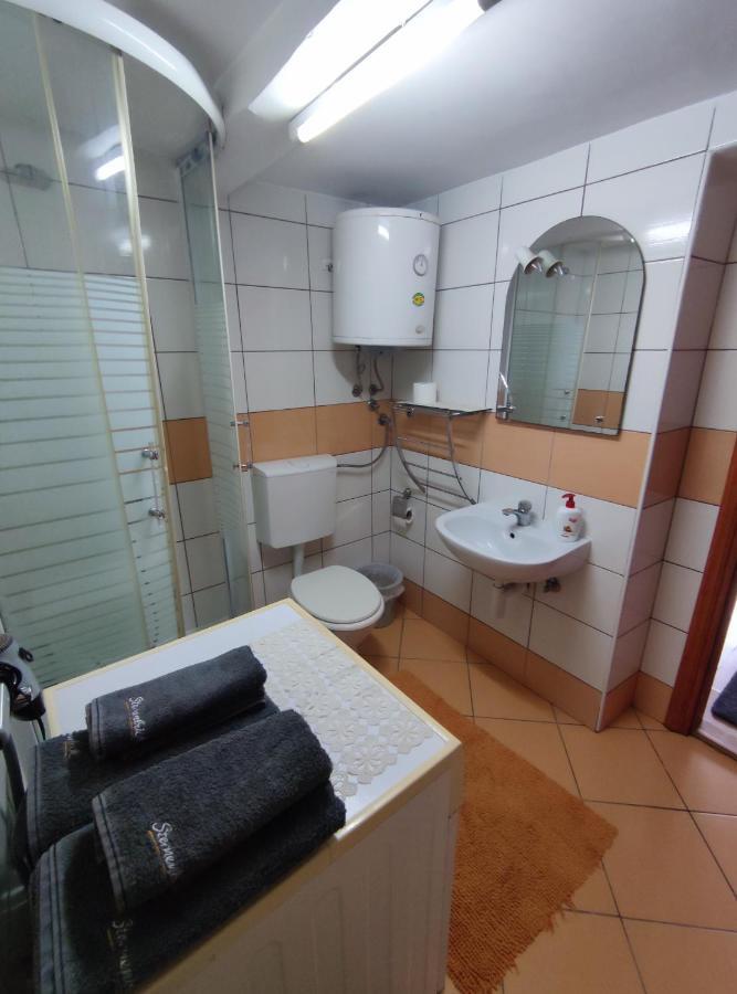 Apartment Near Center ซาราเยโว ภายนอก รูปภาพ