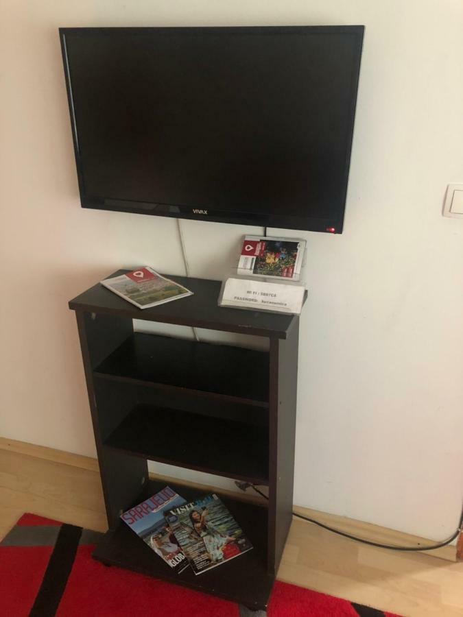 Apartment Near Center ซาราเยโว ภายนอก รูปภาพ